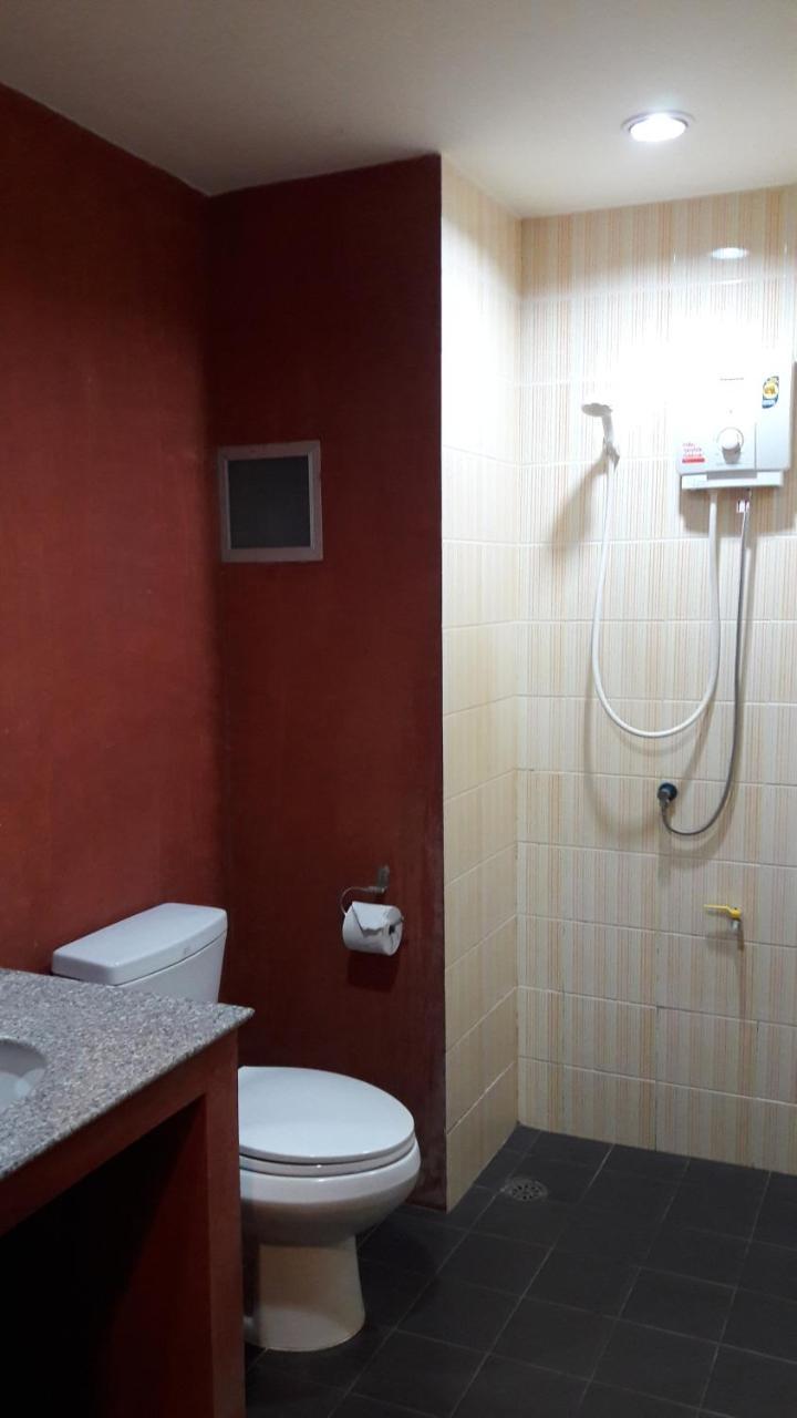 Ingfah Apartment ハートヤイ エクステリア 写真