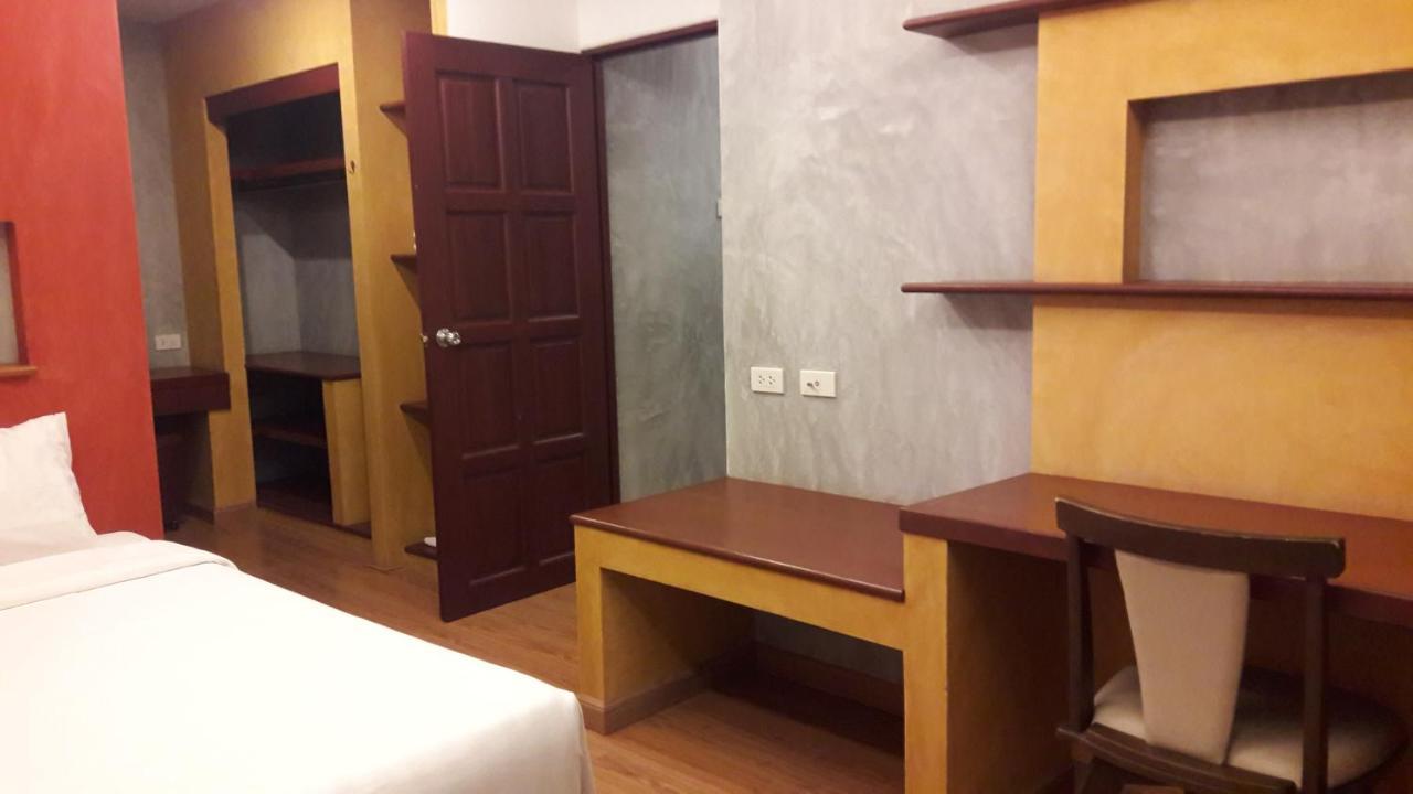 Ingfah Apartment ハートヤイ エクステリア 写真